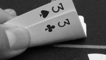 Три е на Късмет в bet365 Покер