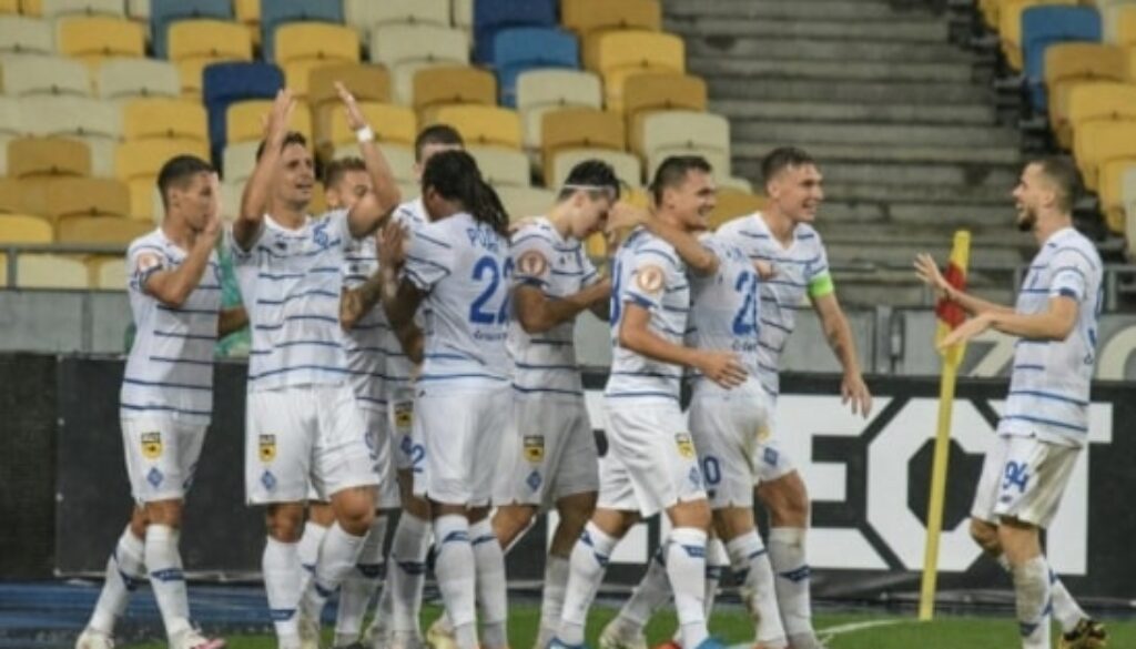 динамо киев срещу аз bookmakers365